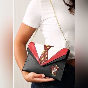 Harry Potter Danielle Nicole Gryffindor Uniform Clutch with Chain Strap